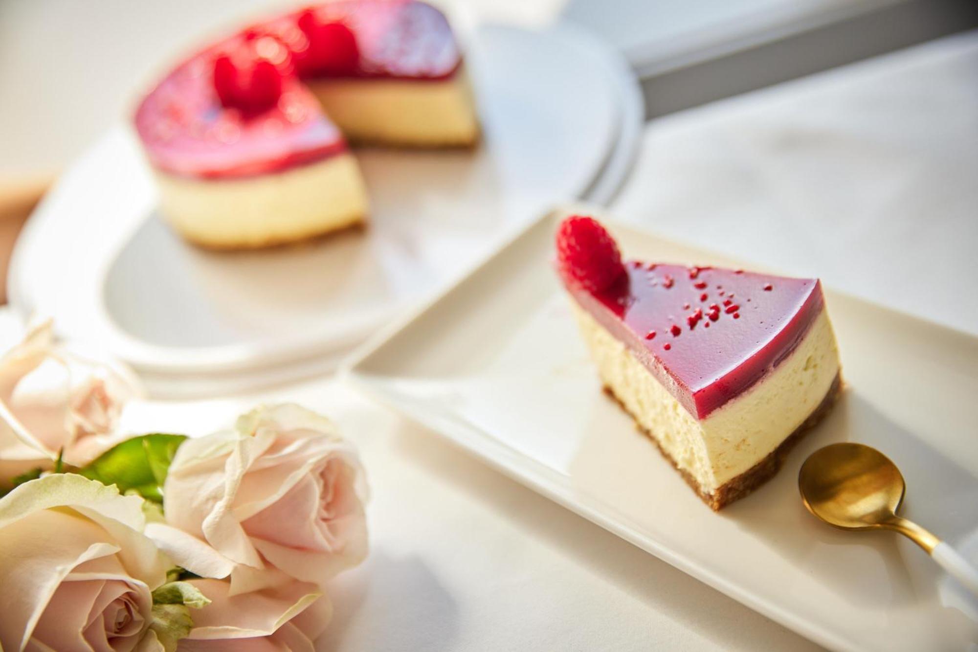 Sheraton Bucharest Hotel Exterior foto Cheesecake